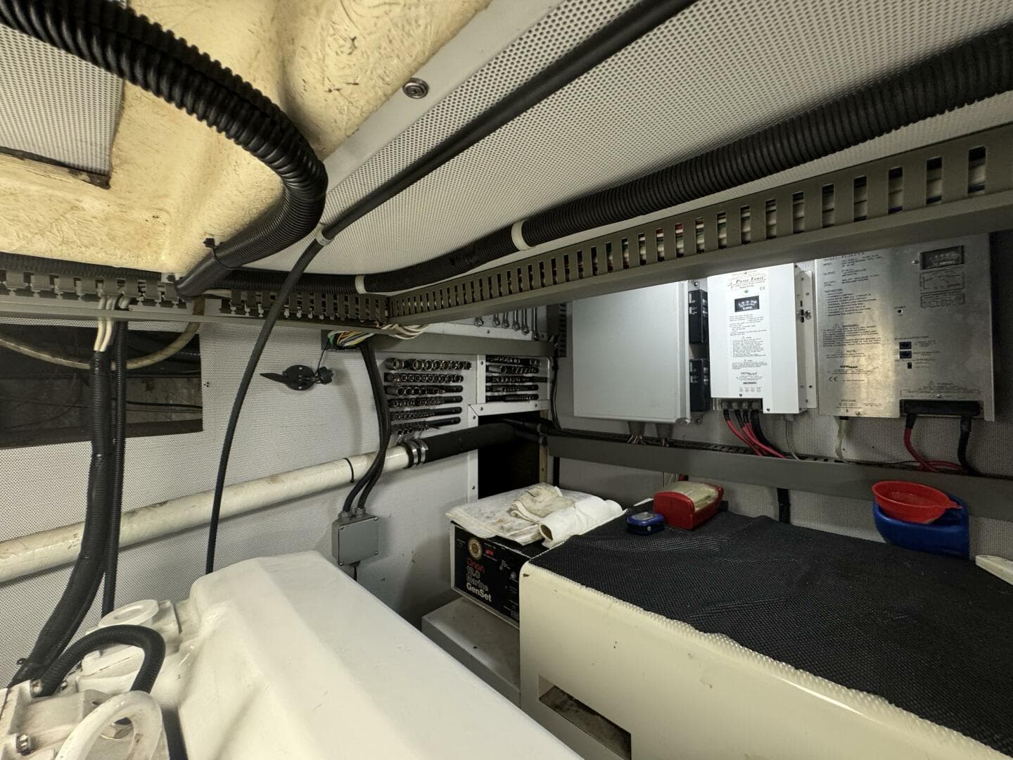 1993 Johnson 56 High Tech — photo 100