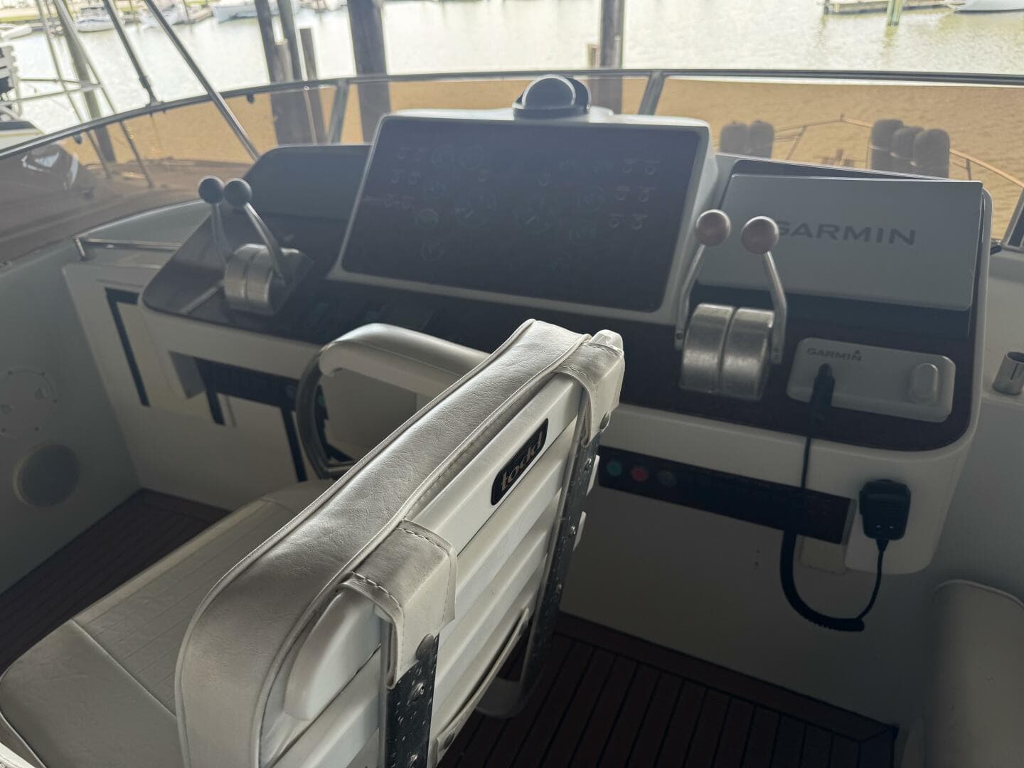 1993 Johnson 56 High Tech — photo 32