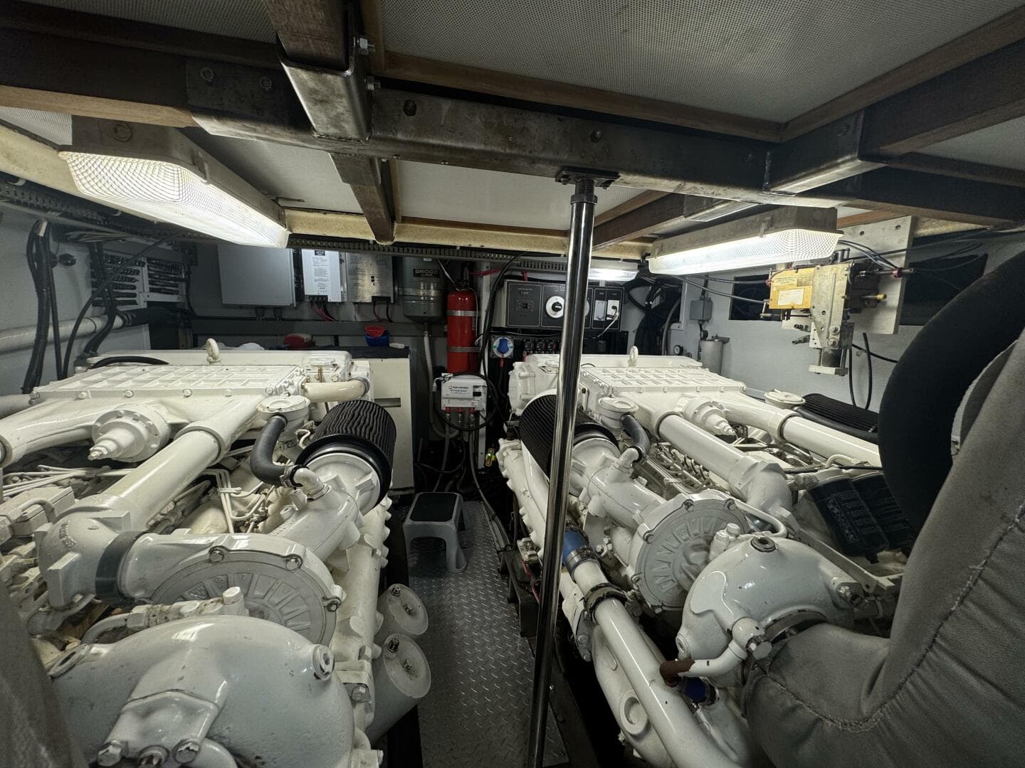 1993 Johnson 56 High Tech — photo 93