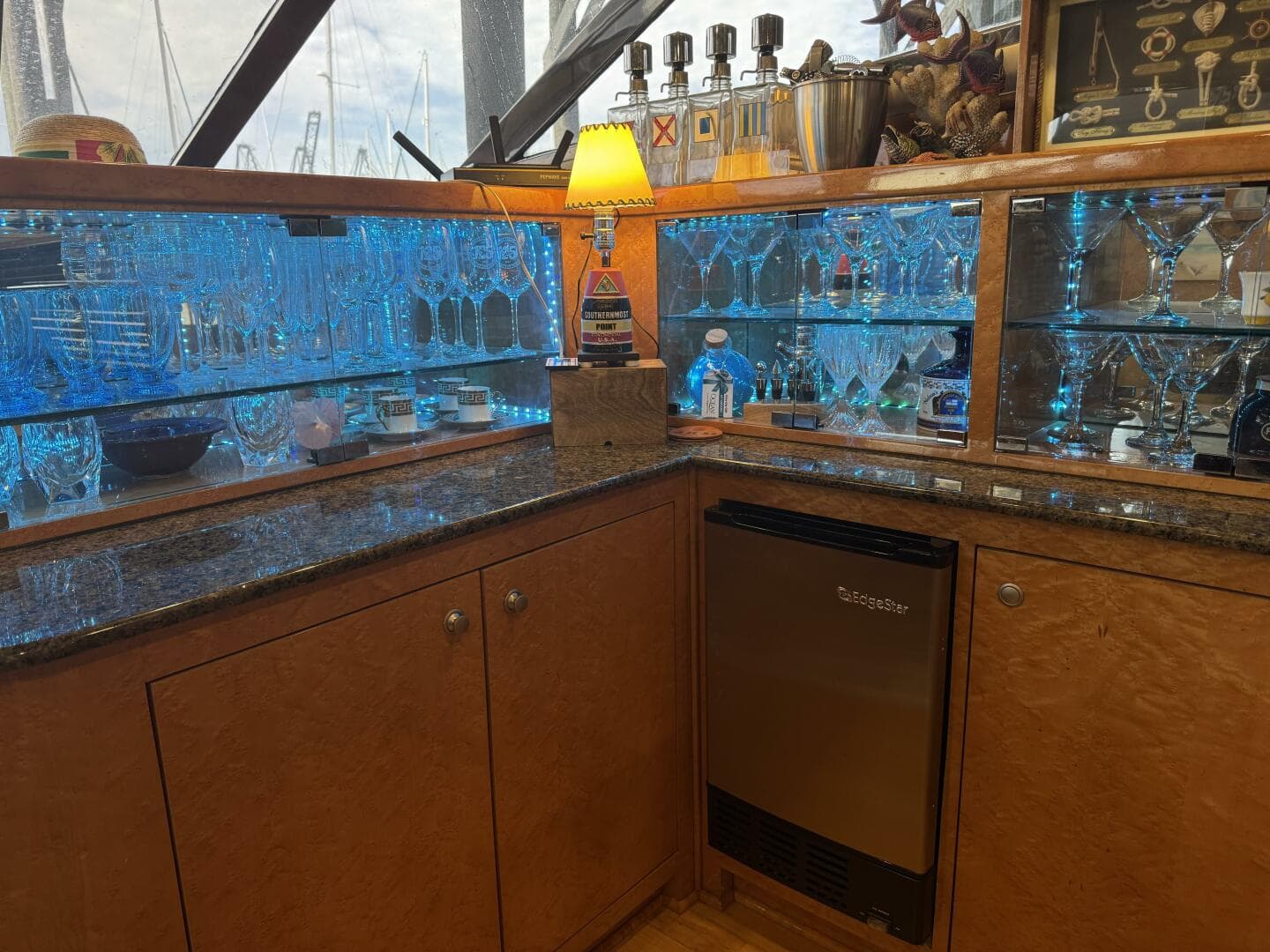 1993 Johnson 56 High Tech — photo 59