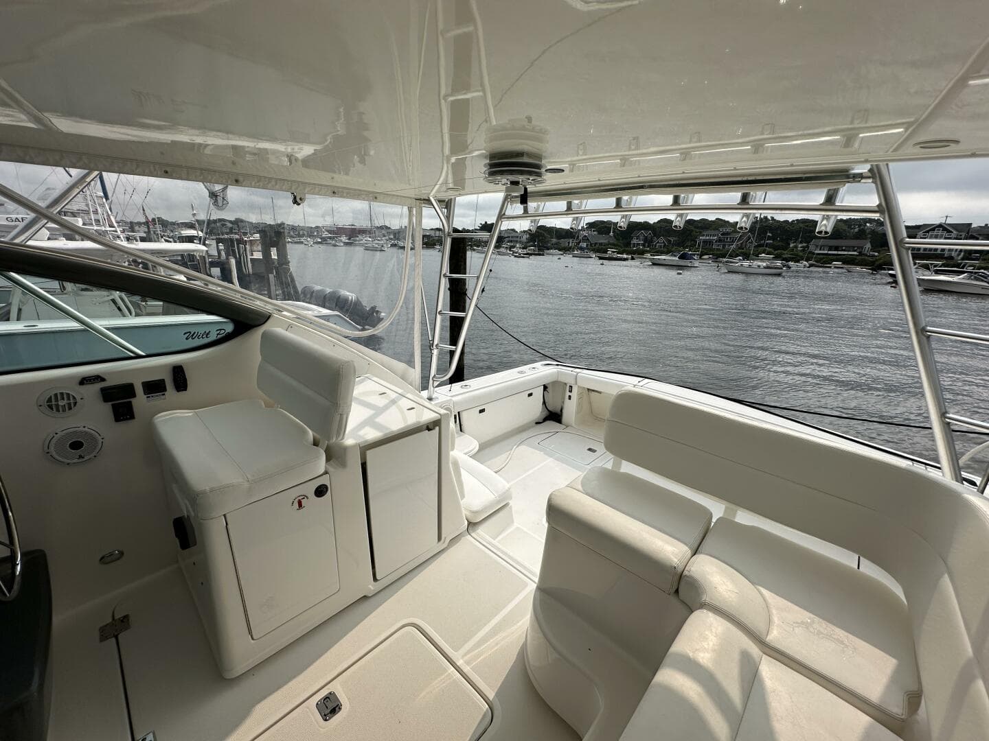 2001 Tiara Yachts 3800 Open — photo 19