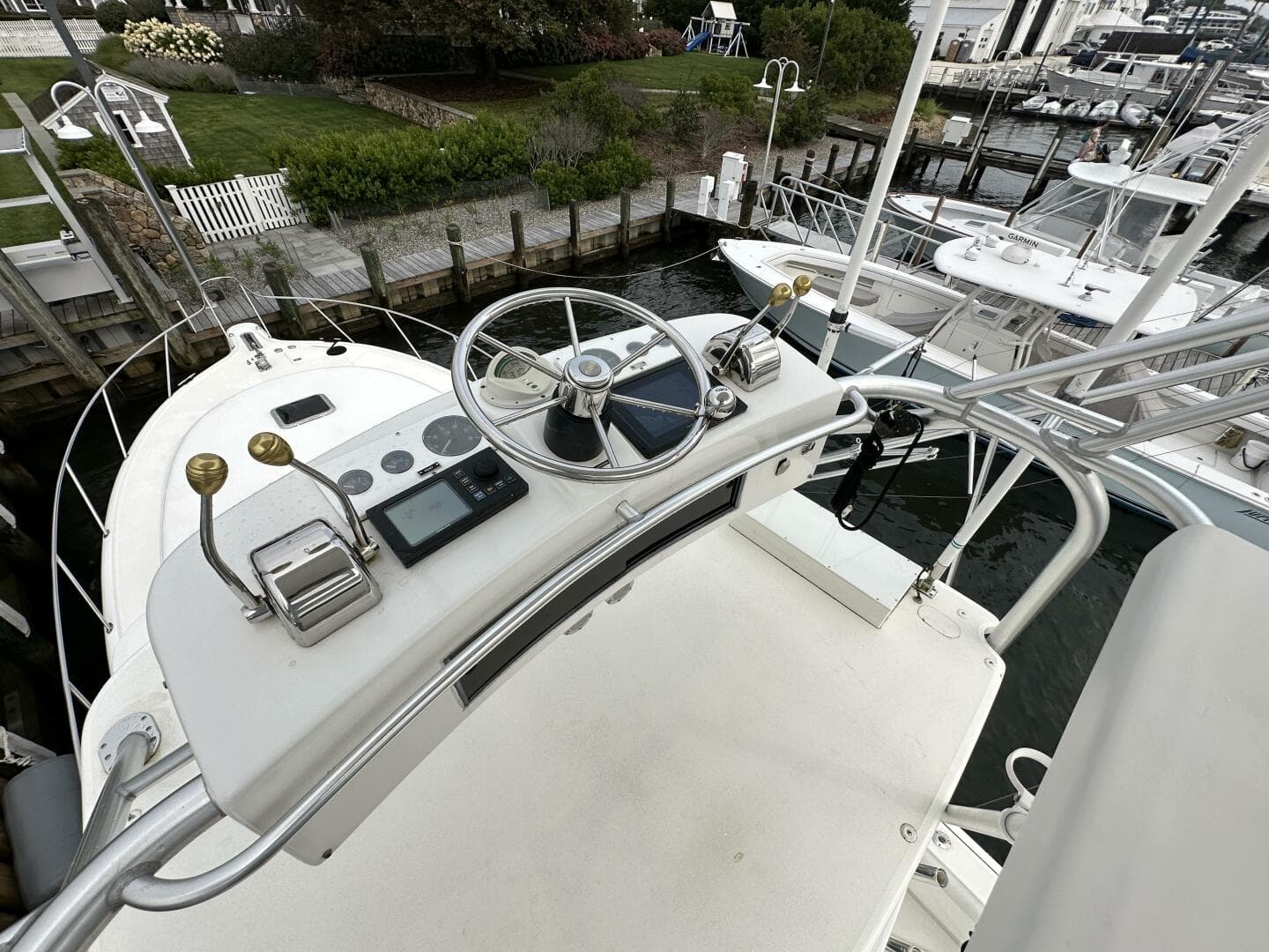 2001 Tiara Yachts 3800 Open — photo 20