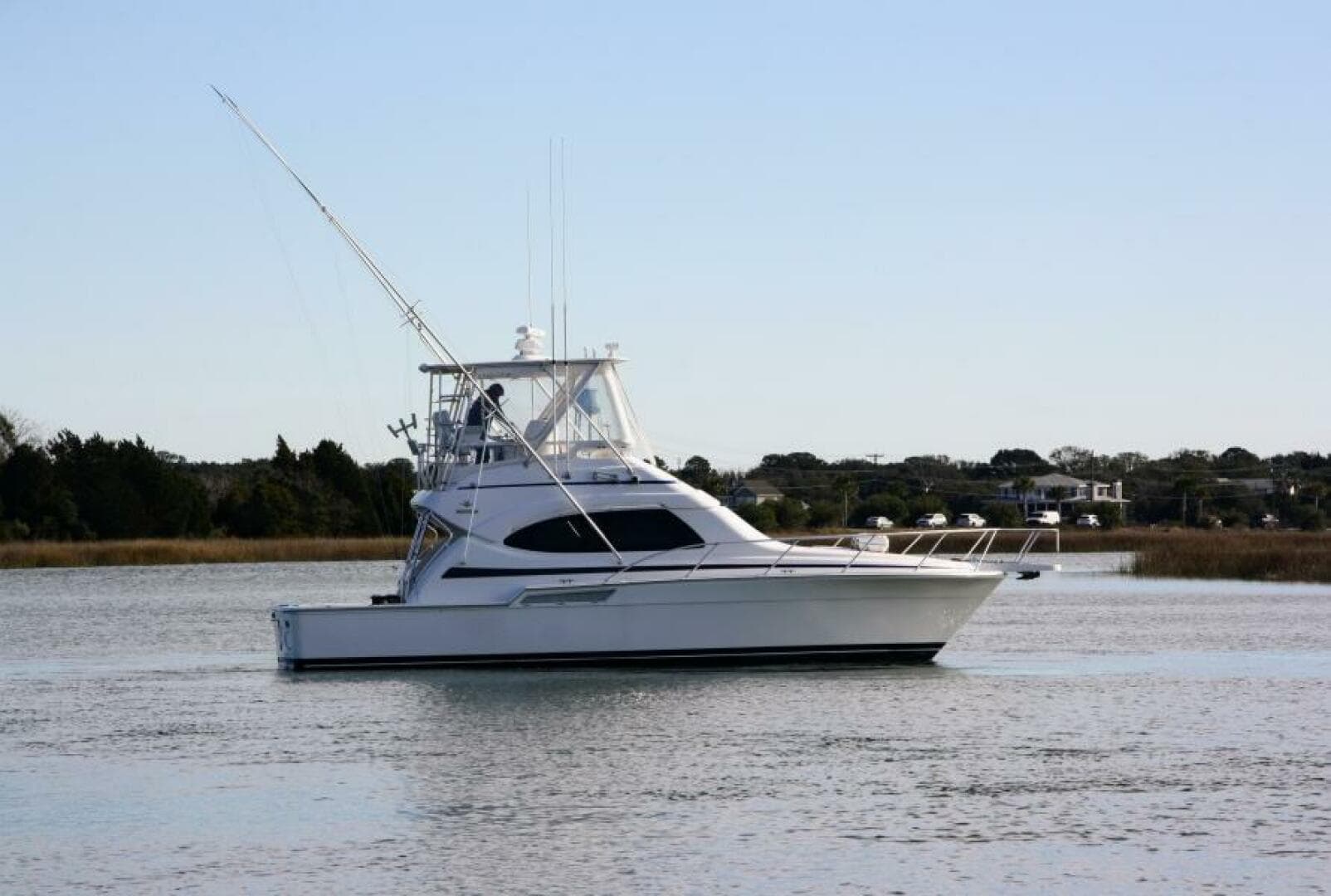 2003 Bertram 390 Convertible — photo 6