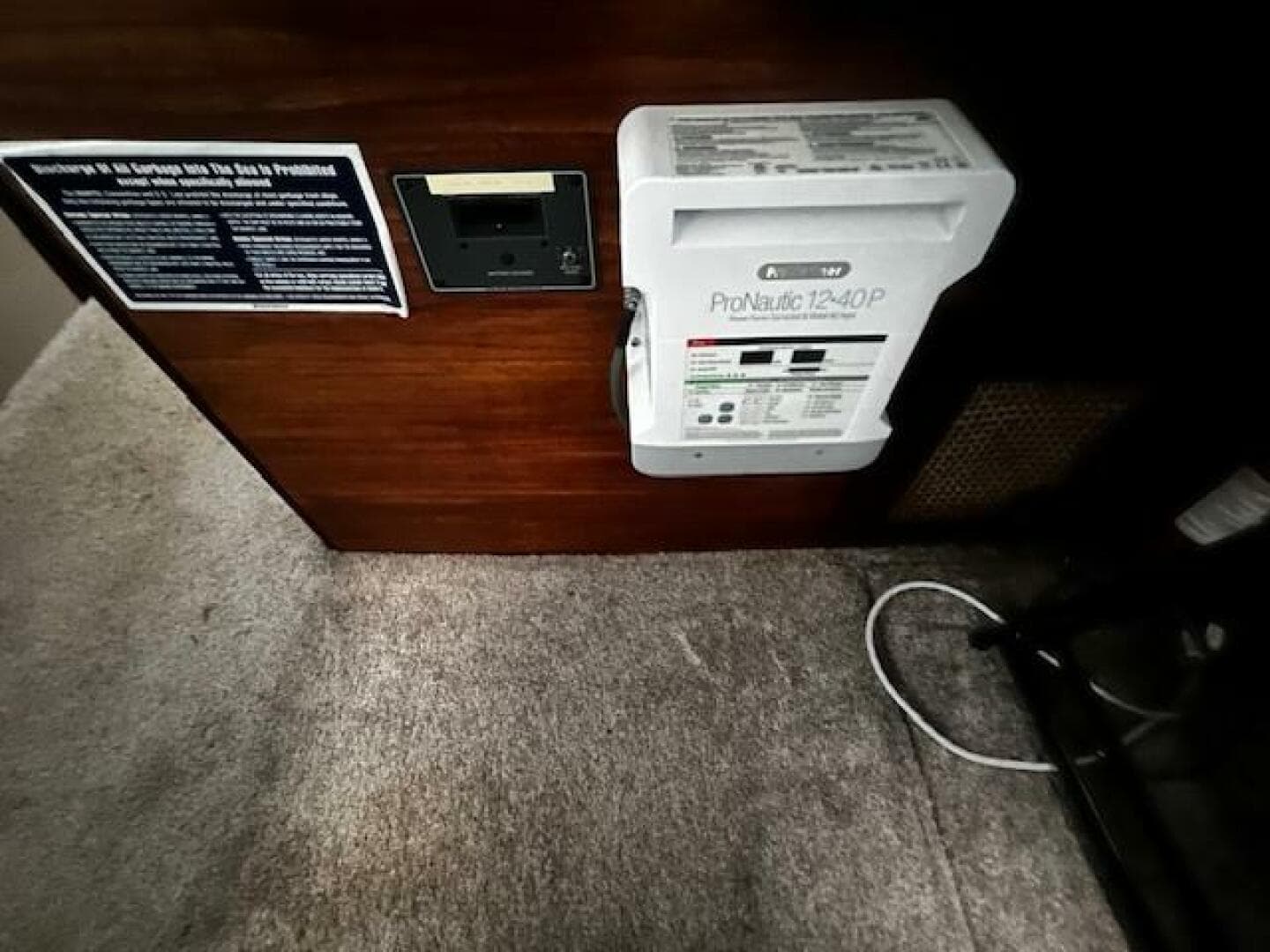 1985 Bayliner 3870 Motoryacht With Flybridge — photo 7