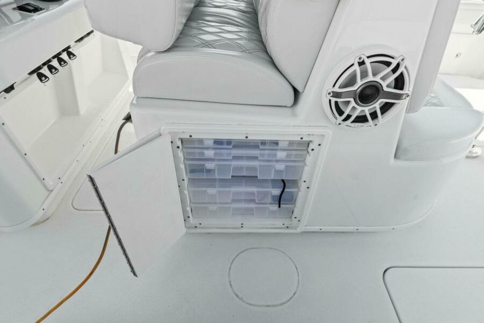 2021 Yellowfin 39 Center Console — photo 10