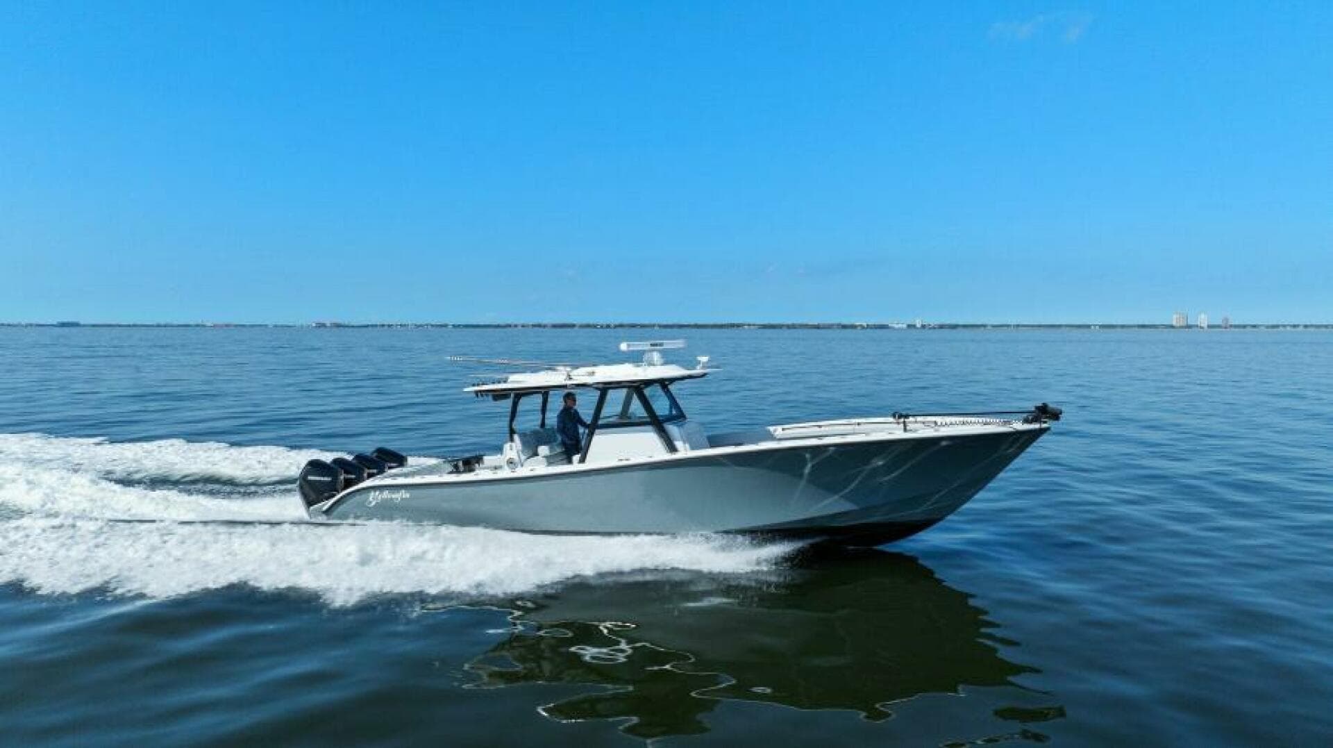 2021 Yellowfin 39 Center Console — photo 38