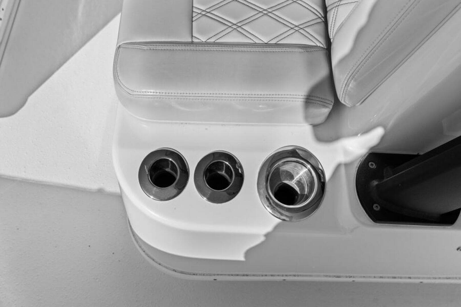 2021 Yellowfin 39 Center Console — photo 20