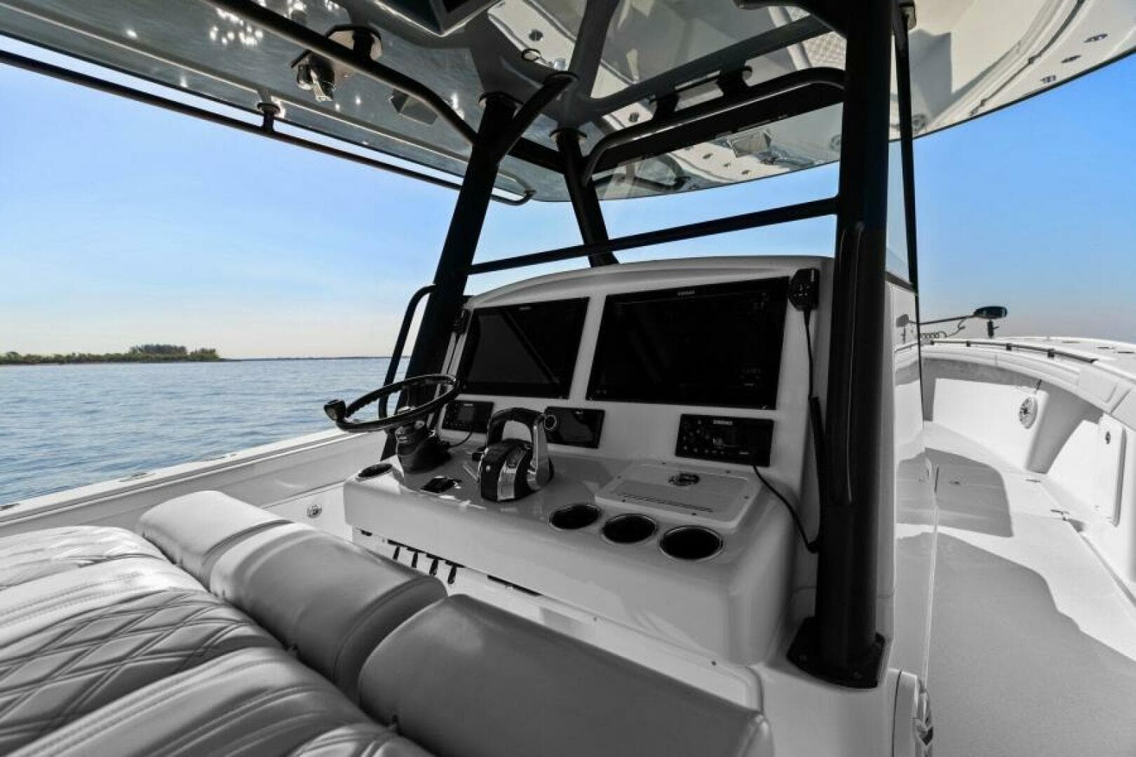 2021 Yellowfin 39 Center Console — photo 27