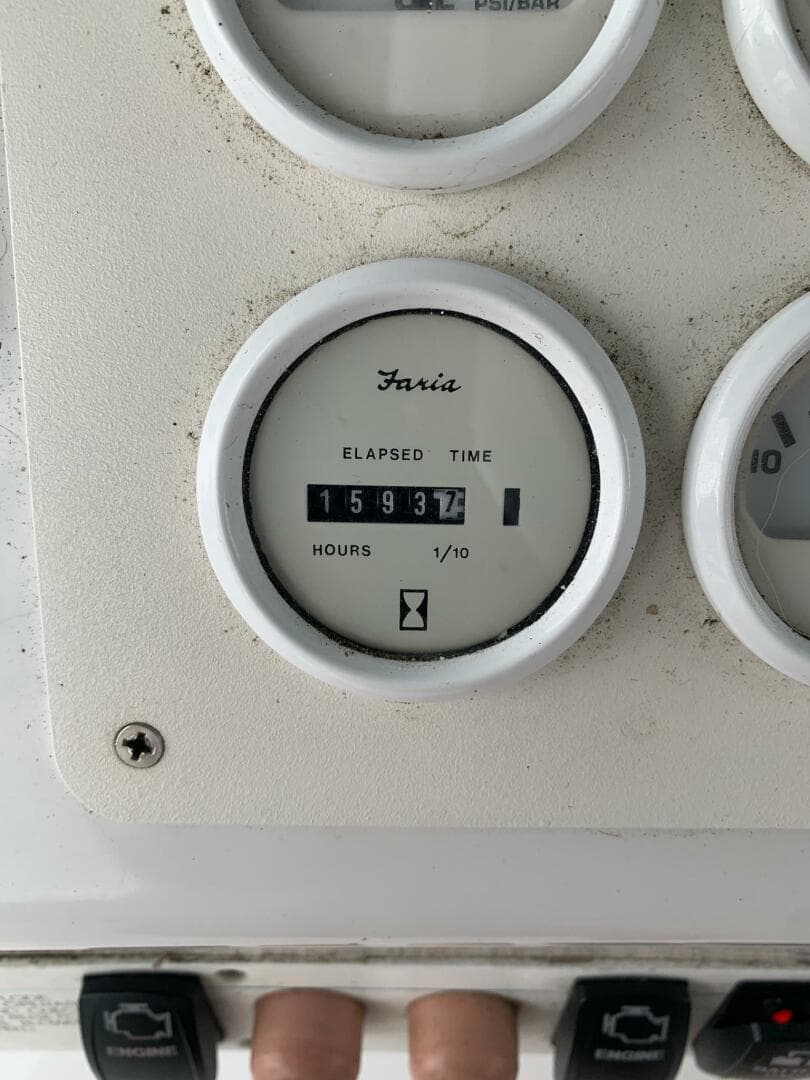 1993 Mainship 40 Sedan Bridge — photo 18