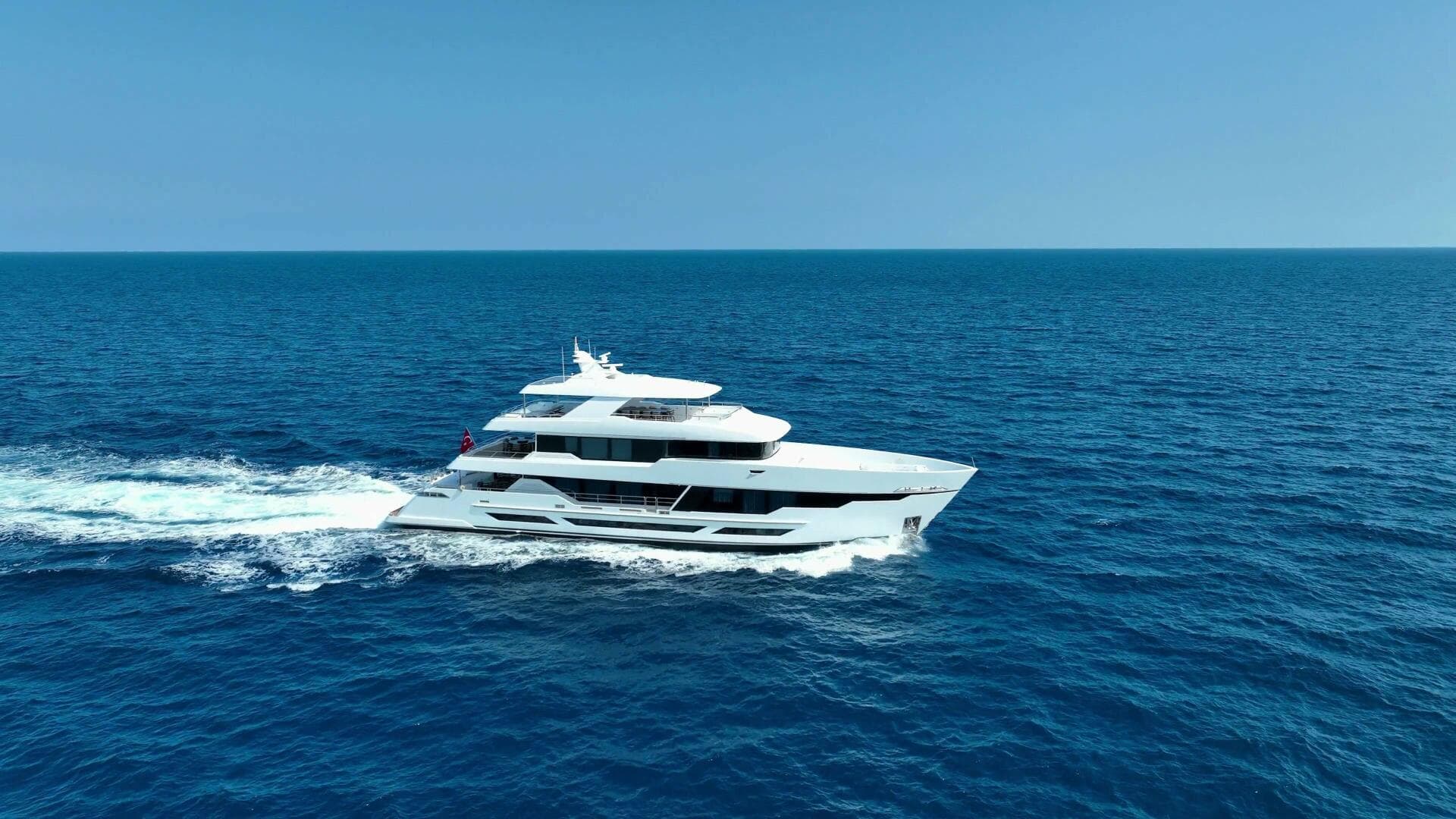 2026 Hargrave E Series Superyachts Division — photo 2