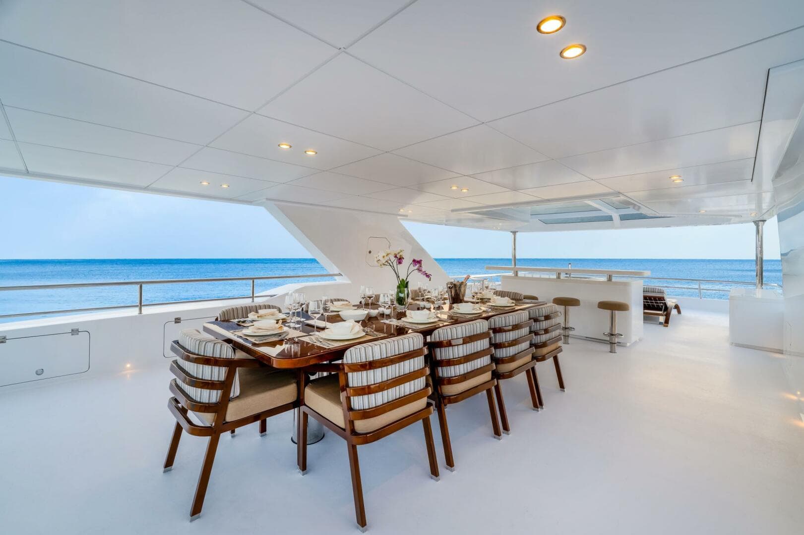 2026 Hargrave E Series Superyachts Division — photo 17