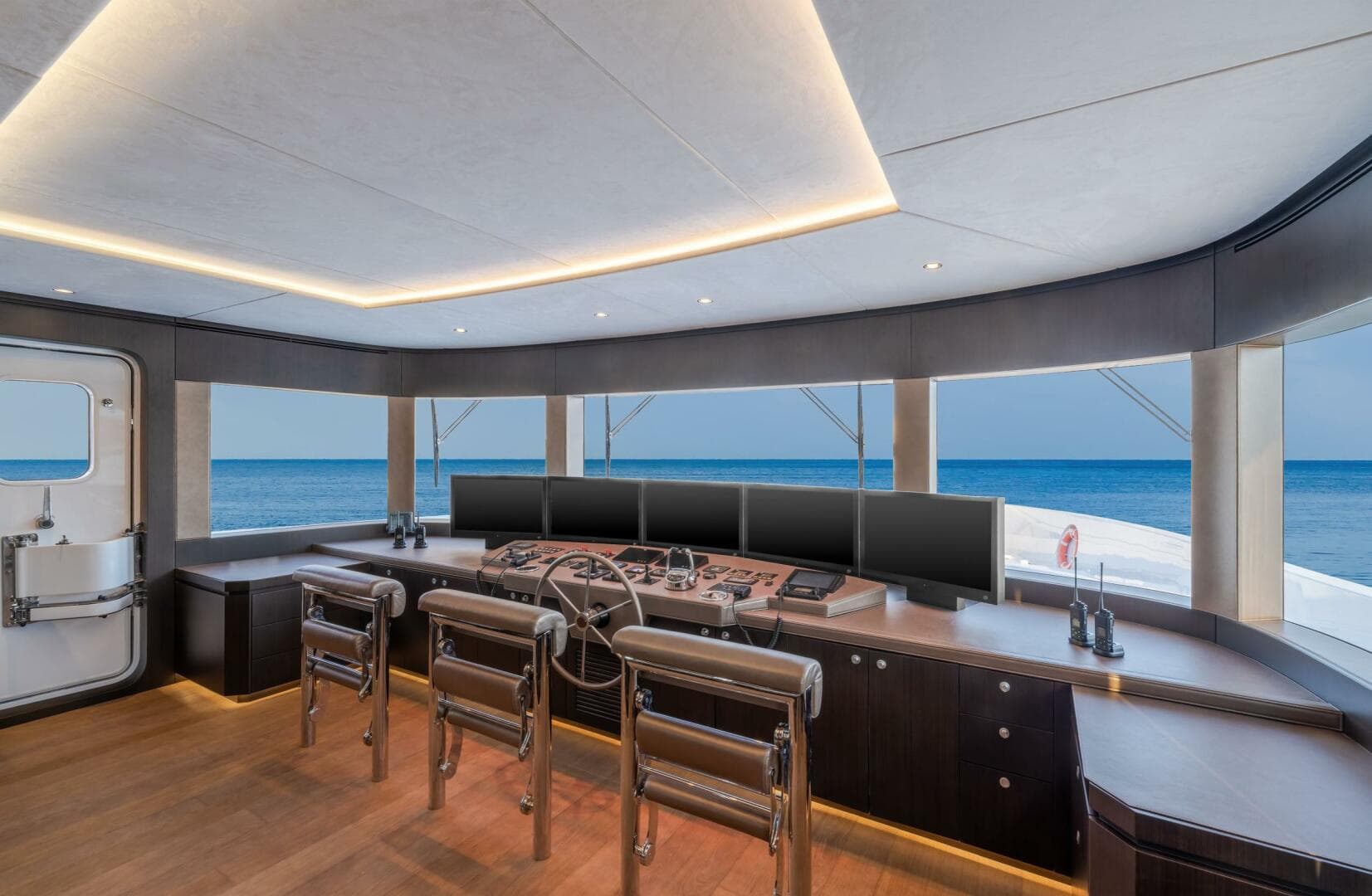 2026 Hargrave E Series Superyachts Division — photo 19