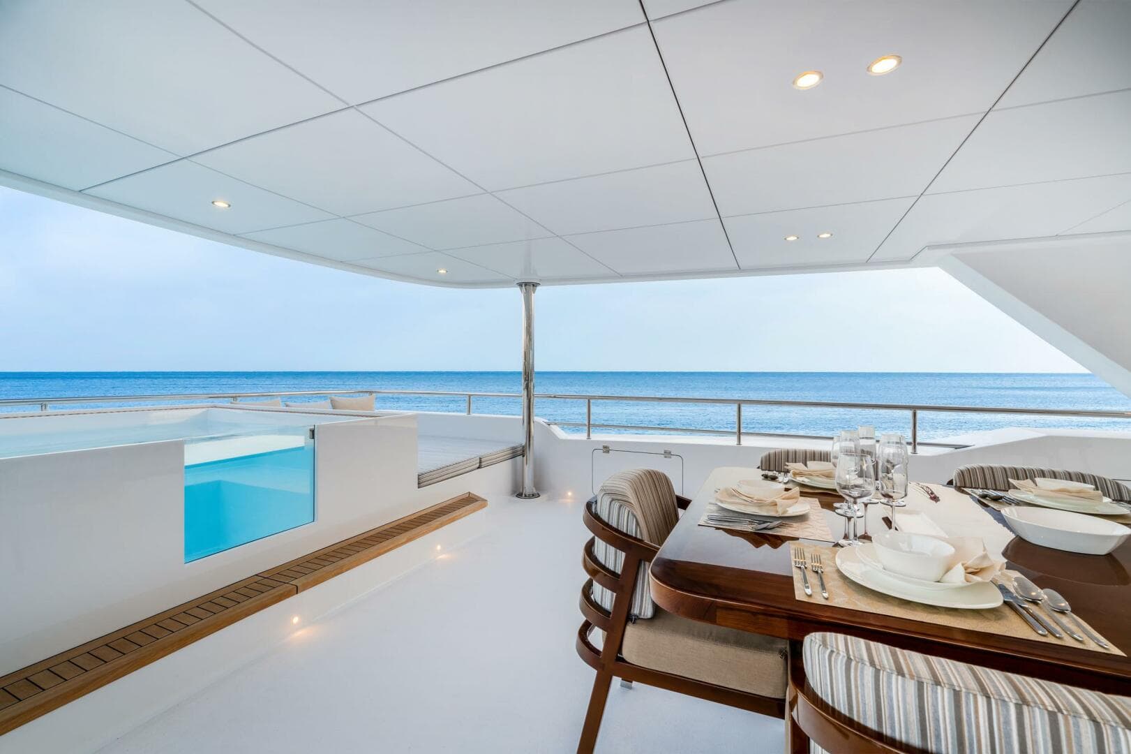 2026 Hargrave E Series Superyachts Division — photo 18