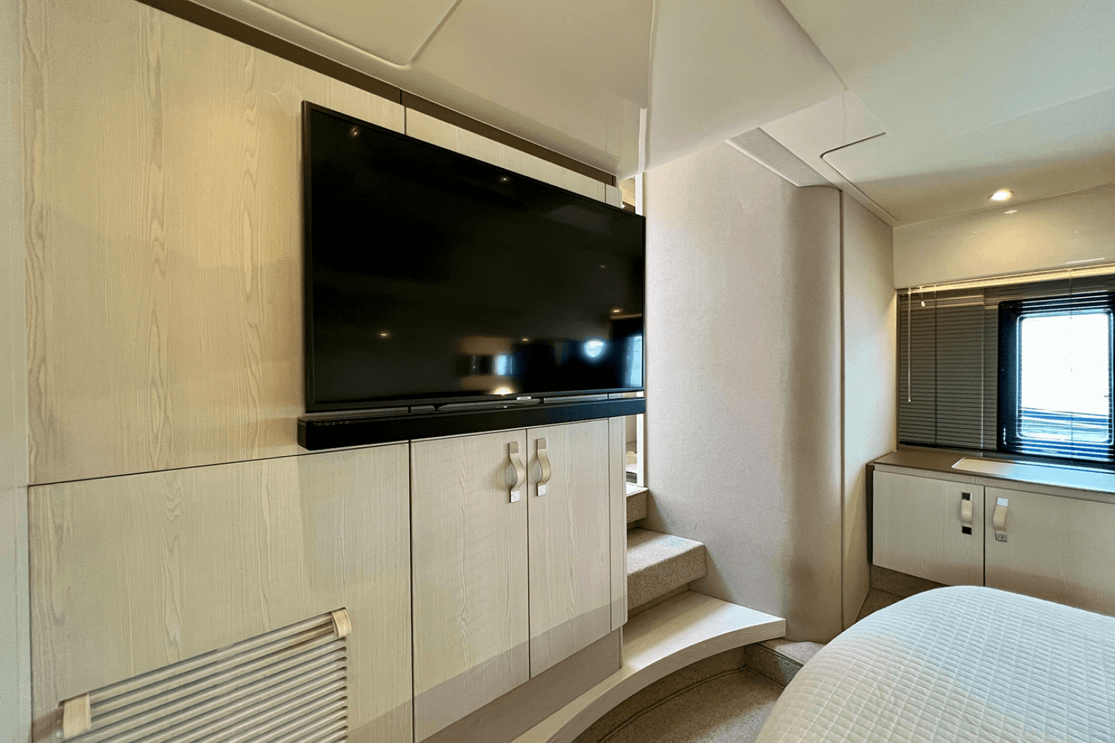 2019 Azimut 50 Flybridge — photo 79