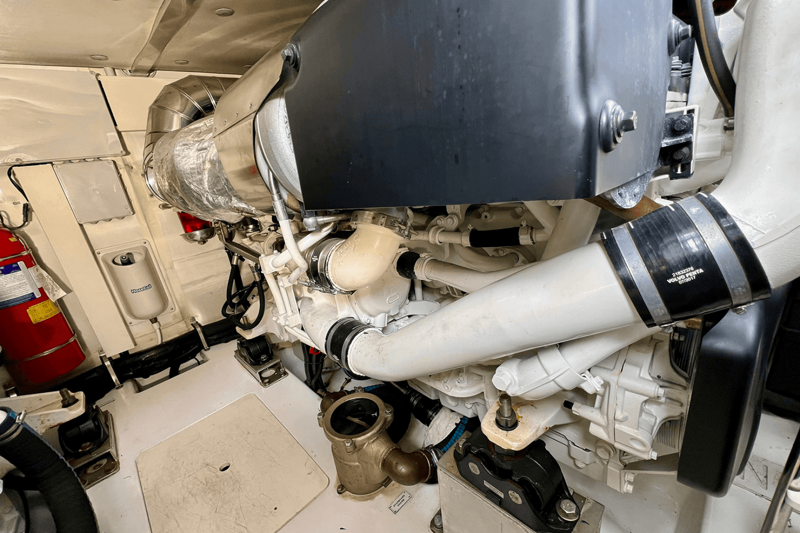 2019 Azimut 50 Flybridge — photo 86