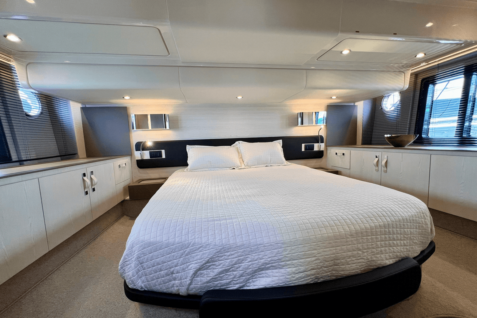 2019 Azimut 50 Flybridge — photo 76