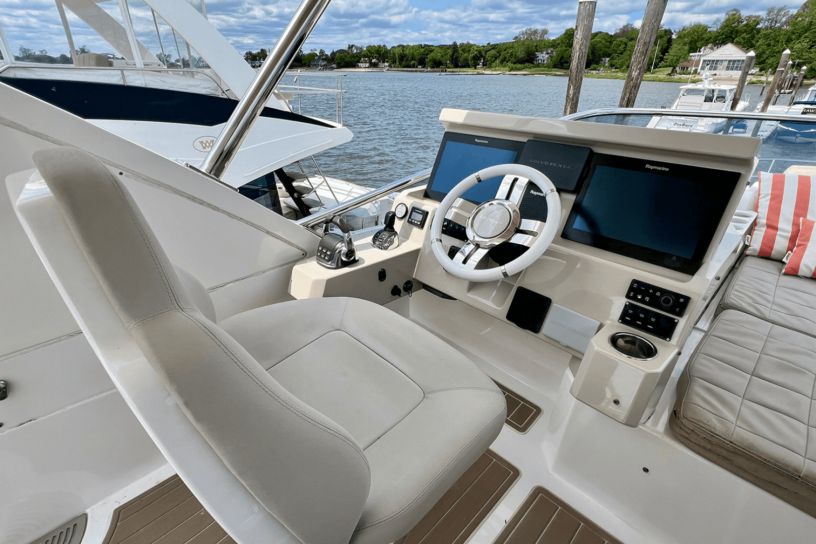 2019 Azimut 50 Flybridge — photo 29