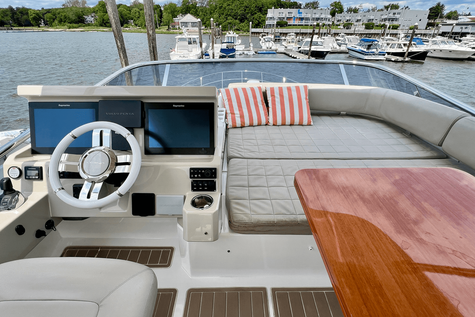2019 Azimut 50 Flybridge — photo 31