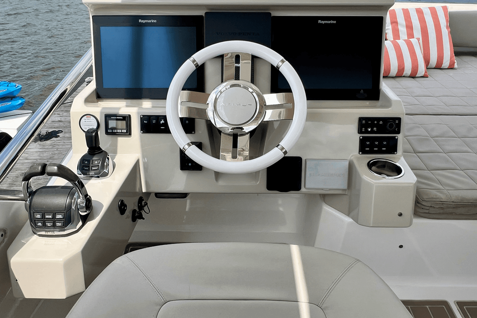 2019 Azimut 50 Flybridge — photo 30