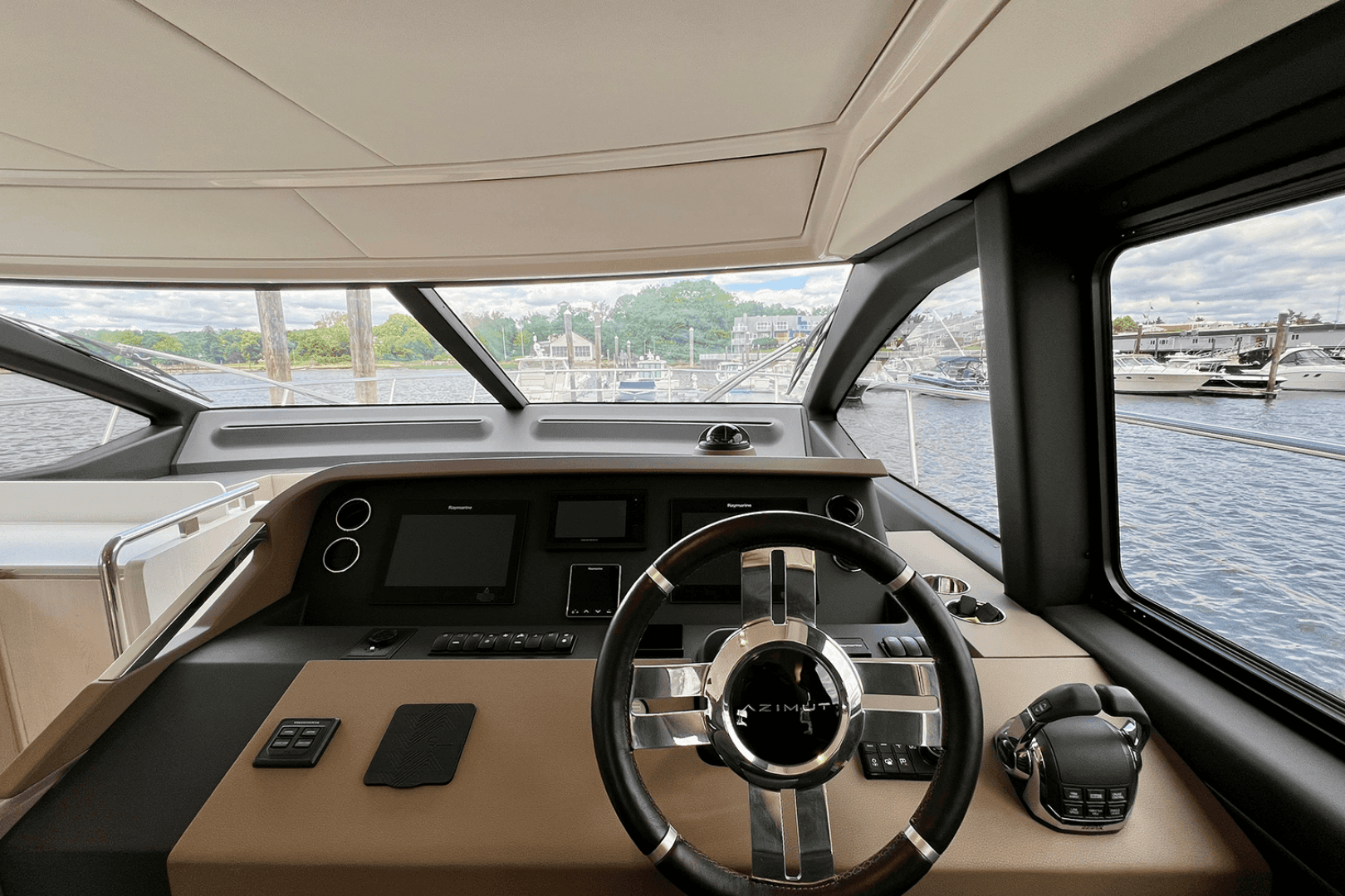 2019 Azimut 50 Flybridge — photo 59