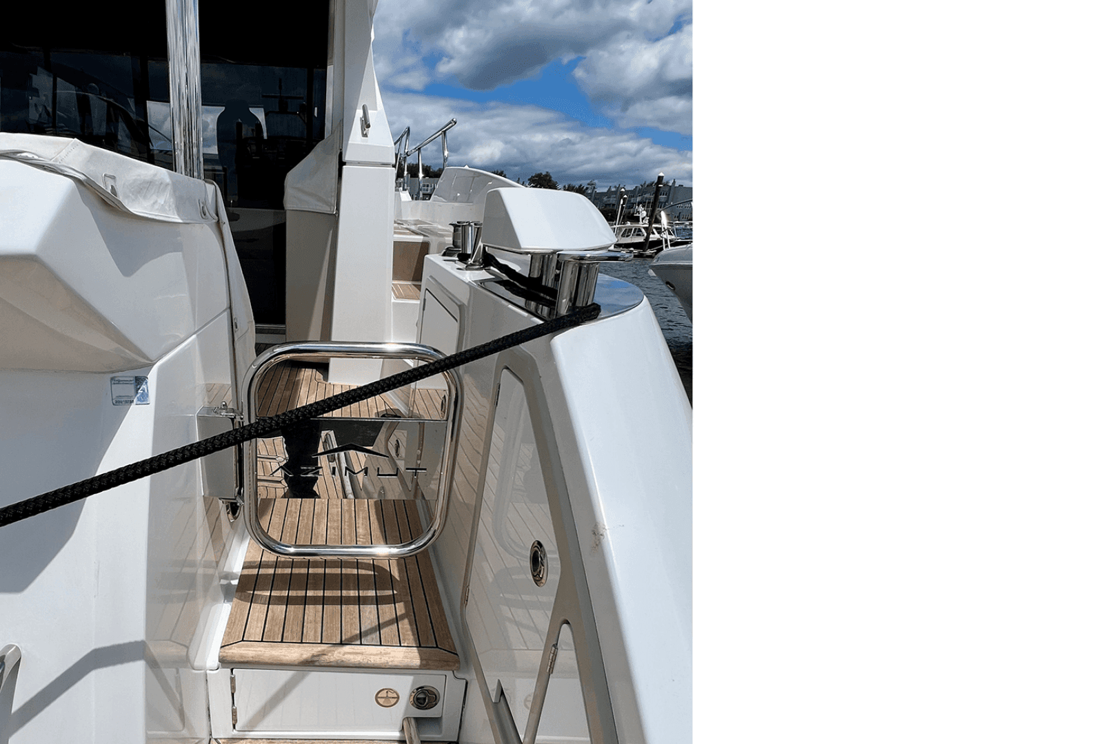 2019 Azimut 50 Flybridge — photo 11