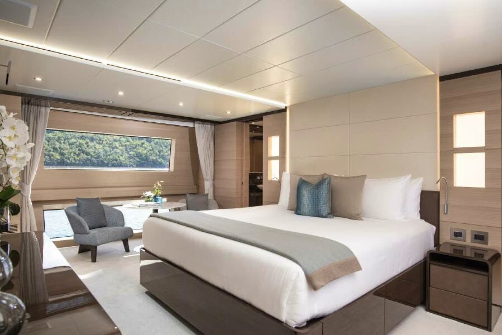 2018 Benetti Classic Supreme 132 — photo 4