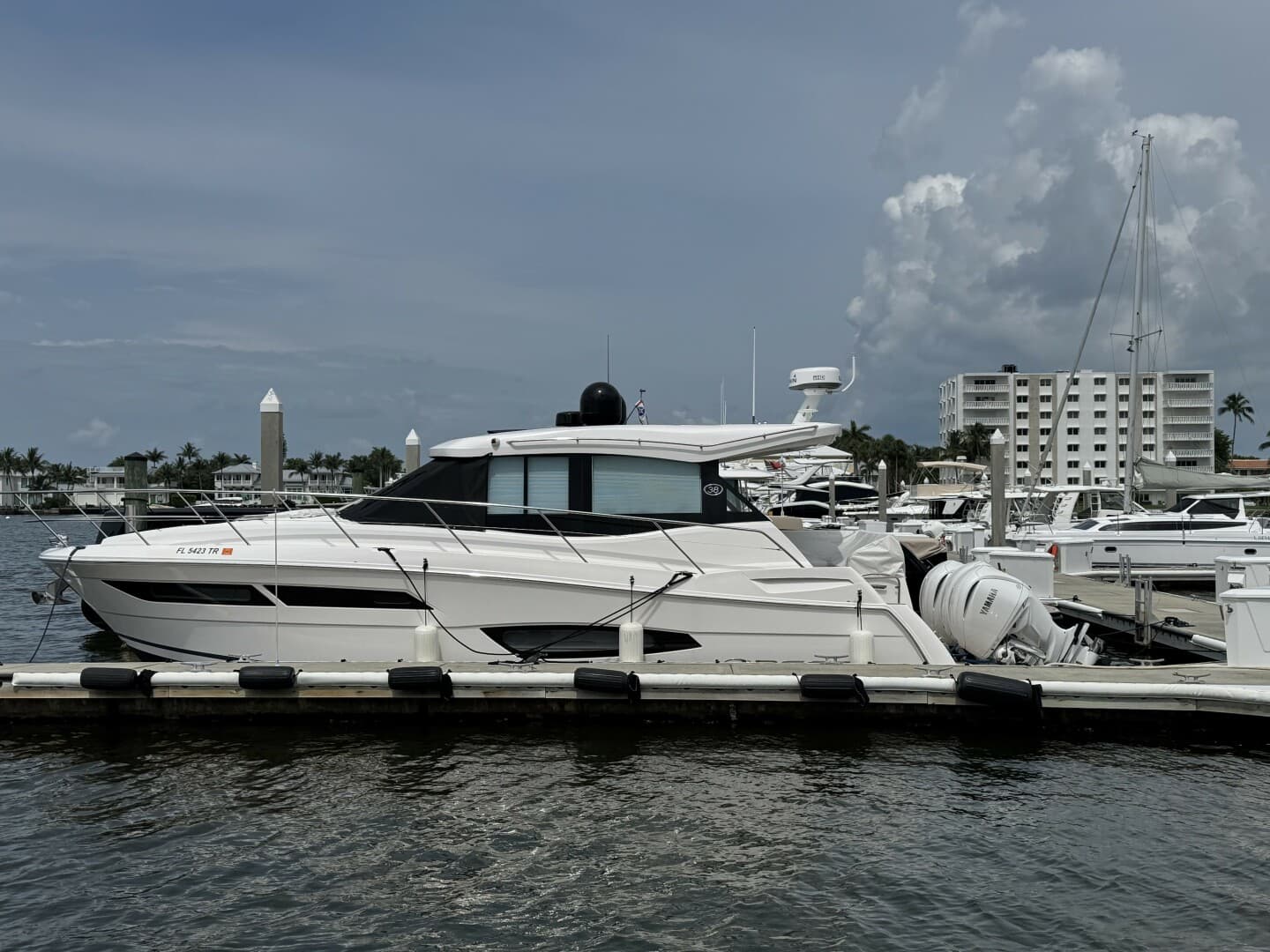 2024 Regal 38 Xo — photo 1