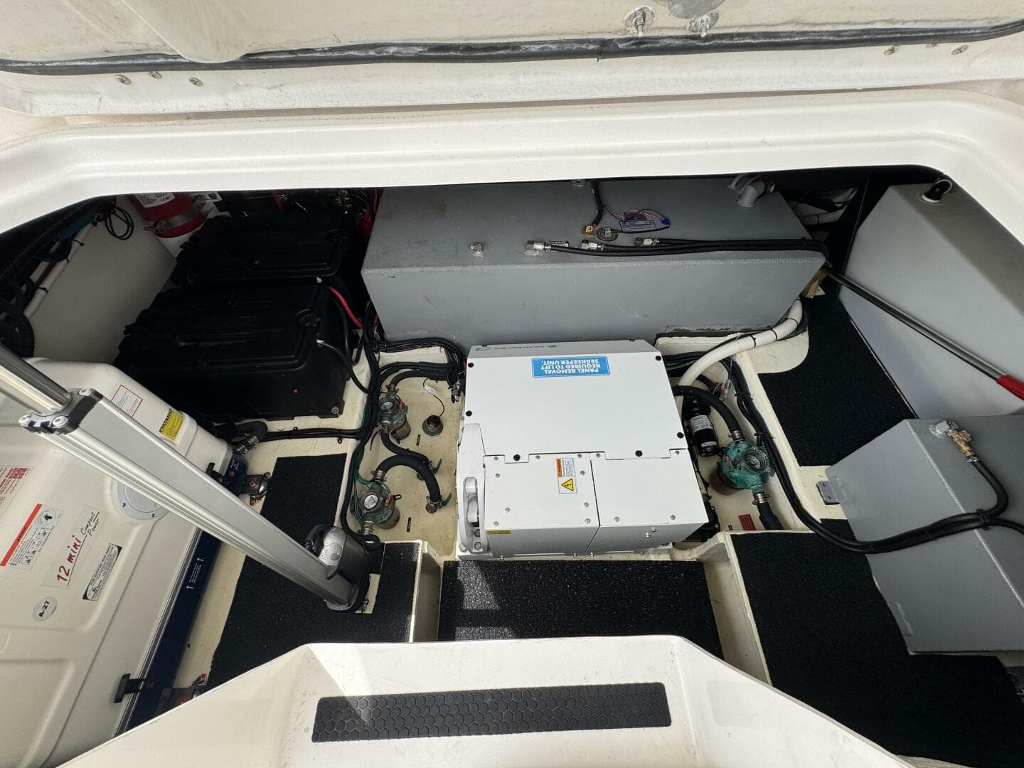 2024 Regal 38 Xo — photo 44