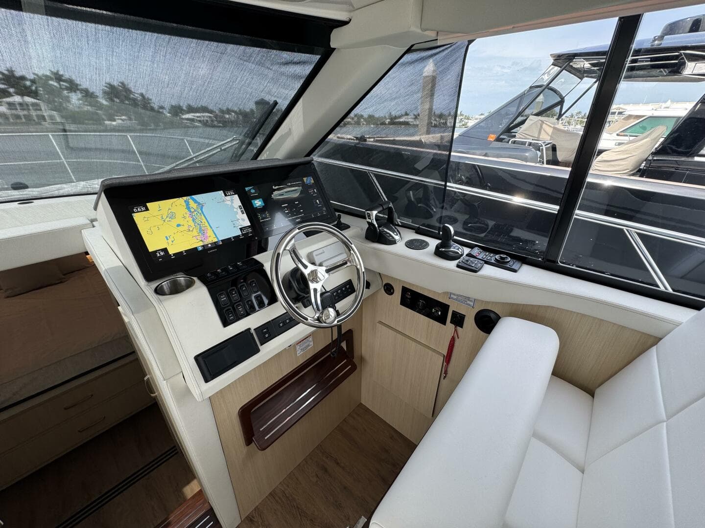 2024 Regal 38 Xo — photo 31