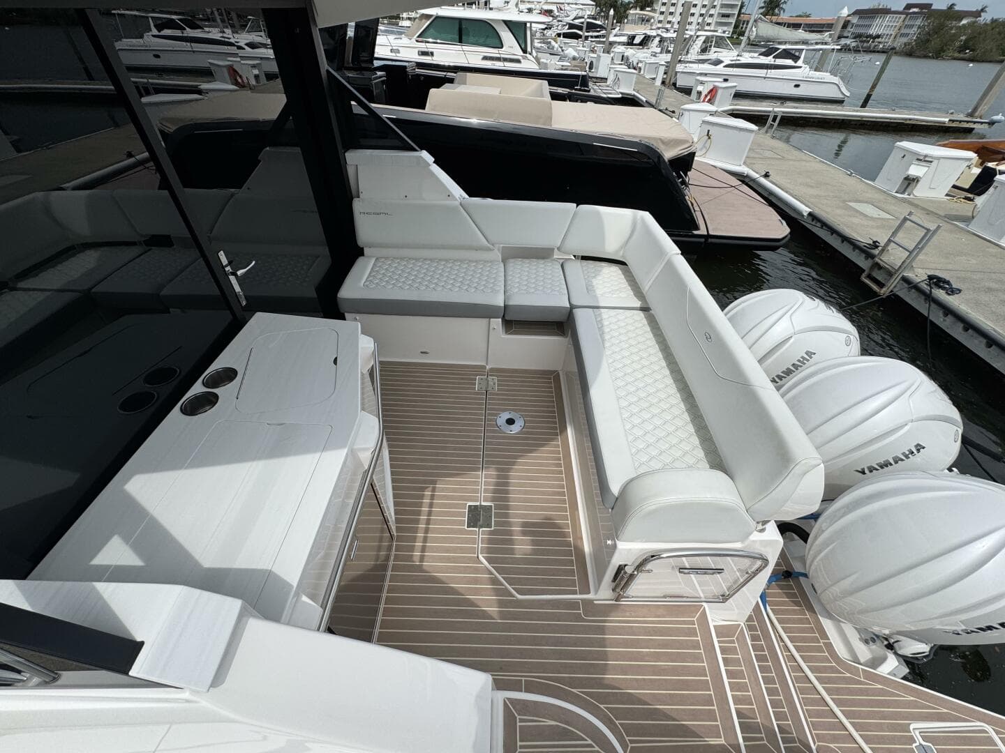 2024 Regal 38 Xo — photo 14