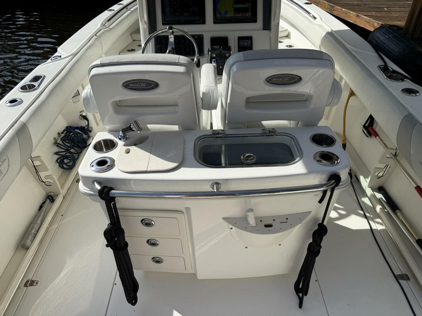 2016 Boston Whaler 280 Outrage — photo 24
