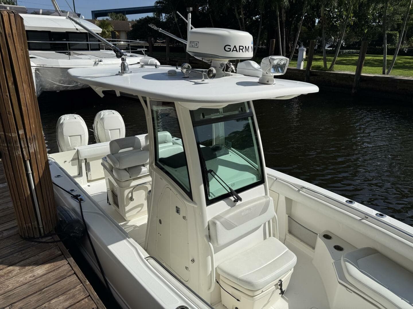 2016 Boston Whaler 280 Outrage — photo 10