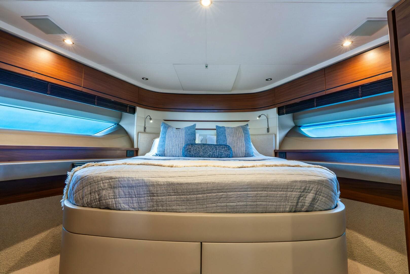2018 Princess Yachts — photo 51