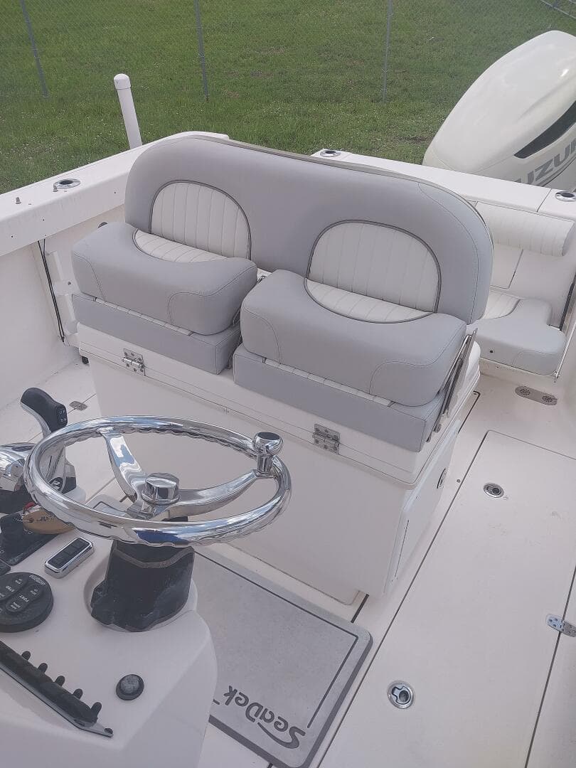 2019 Sea Born SX 239 Offshore — photo 9