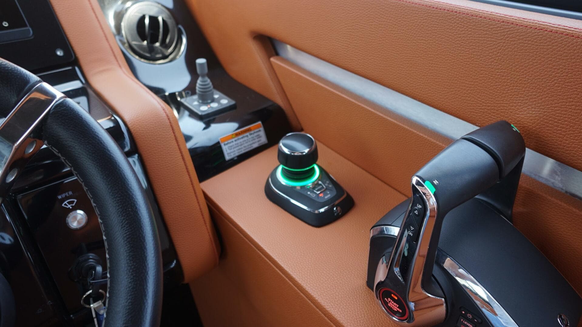 2023 Cruisers Yachts 42 Gls OB — photo 12