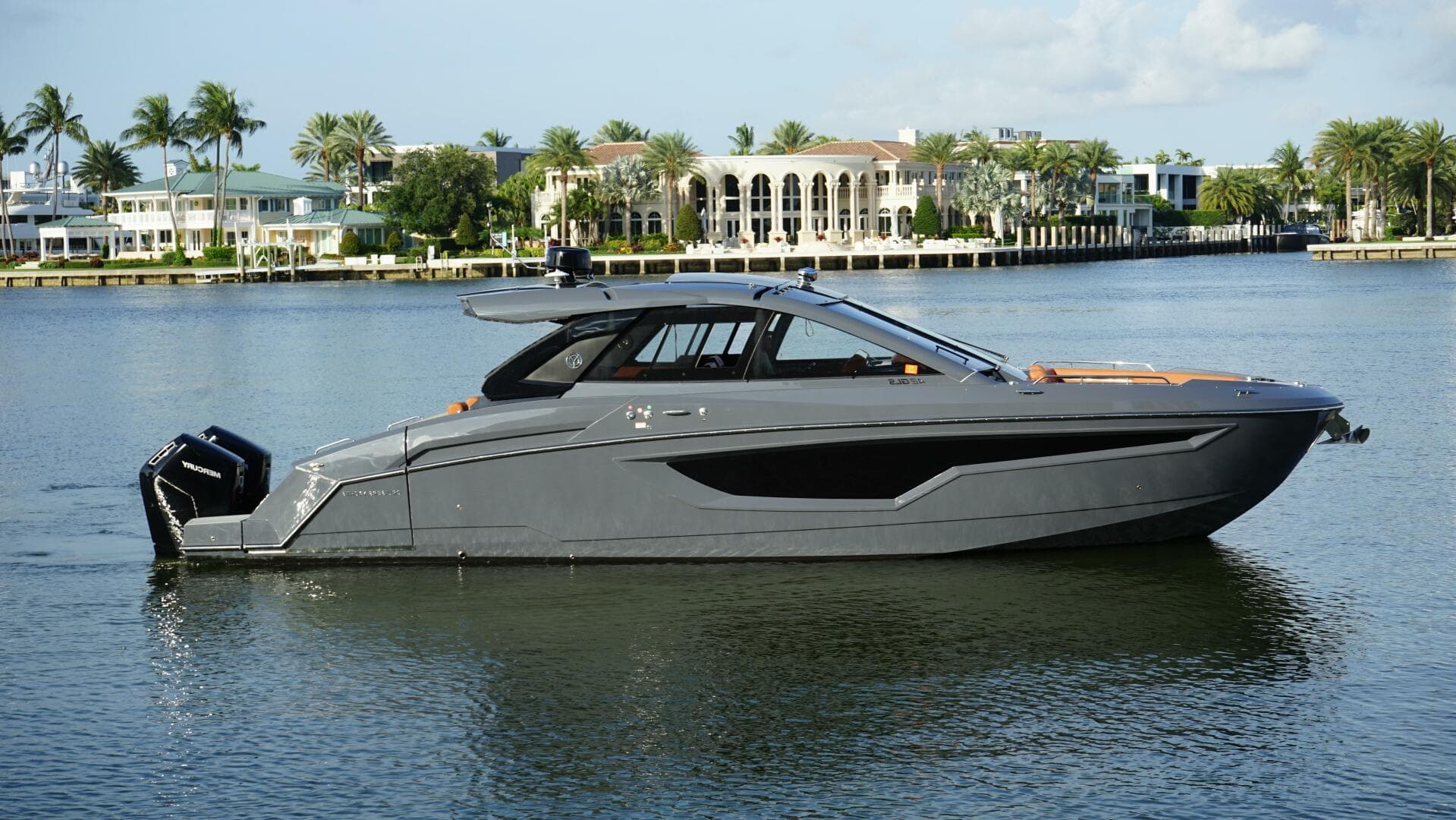2023 Cruisers Yachts 42 Gls OB