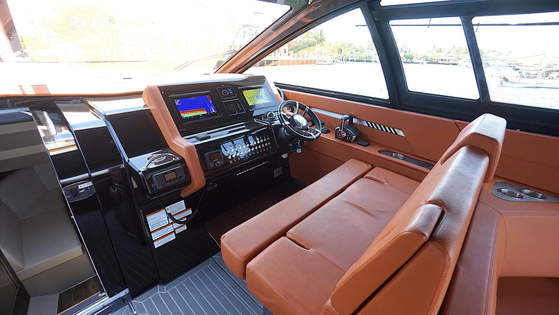2023 Cruisers Yachts 42 Gls OB — photo 10
