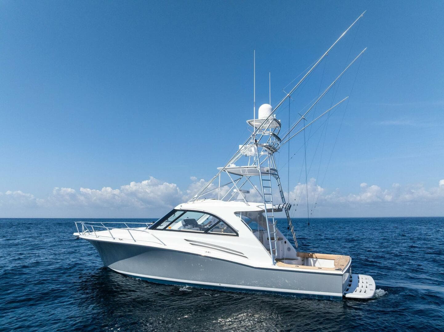 2016 Hatteras — photo 13