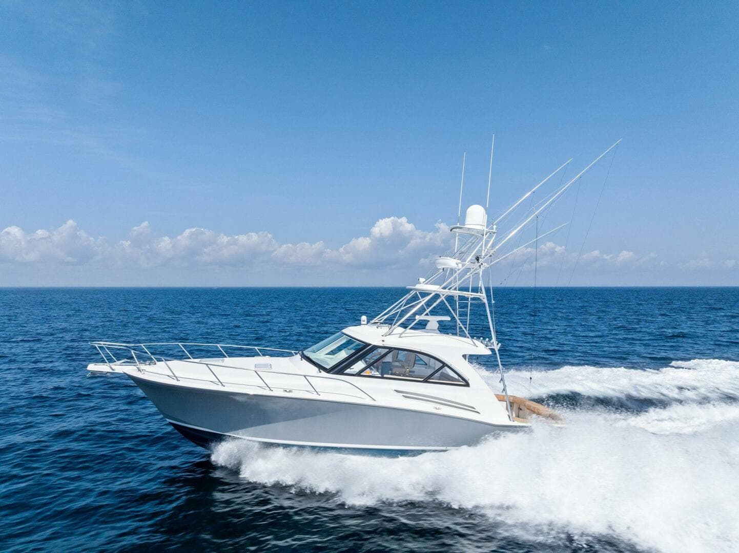 2016 Hatteras — photo 18