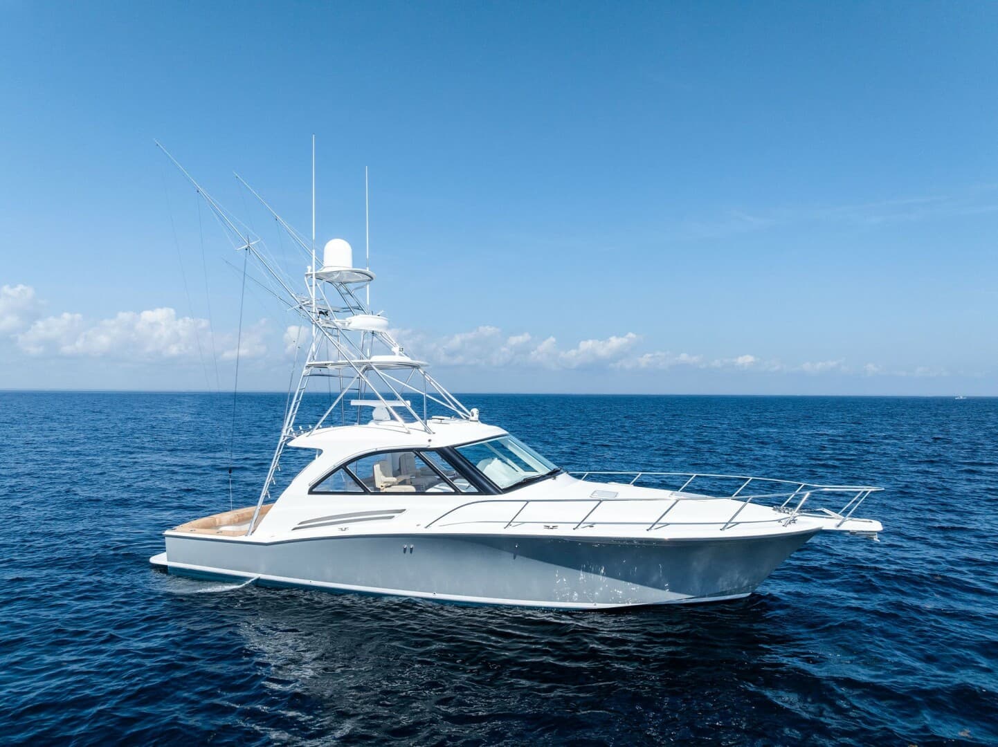 2016 Hatteras — photo 2