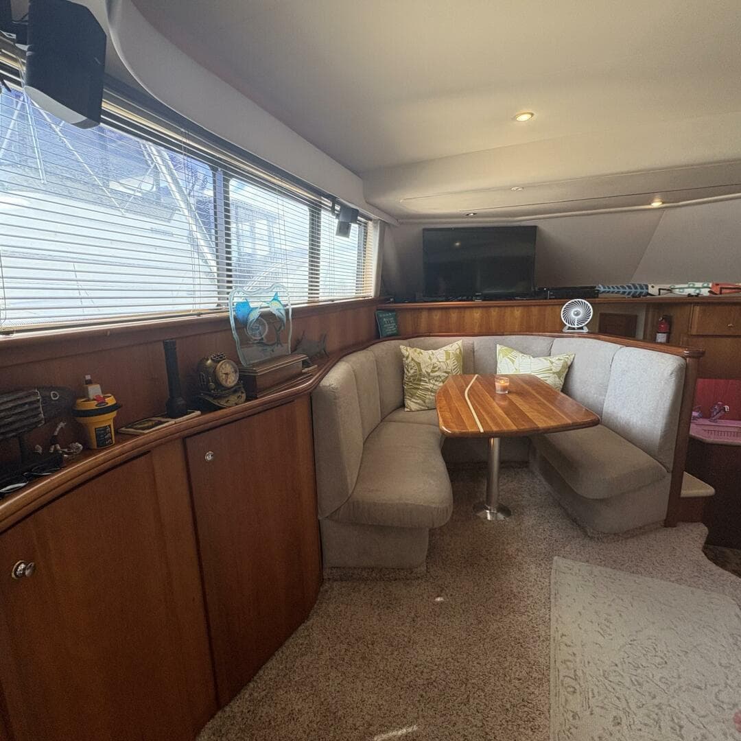 2001 Silverton 42 Convertible — photo 55