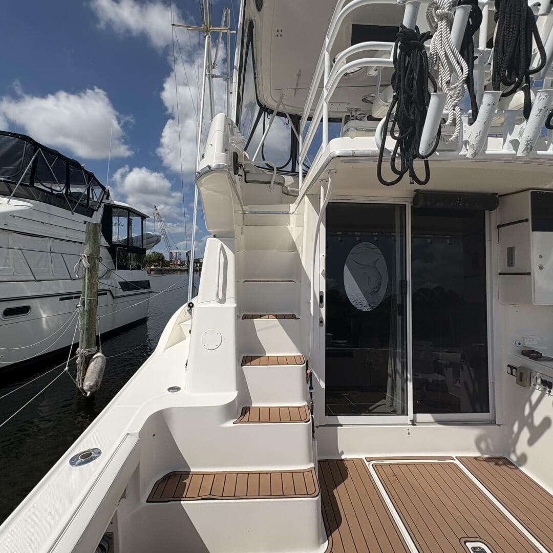 2001 Silverton 42 Convertible — photo 82