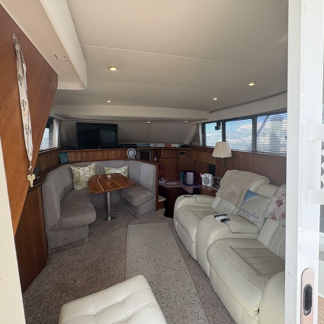 2001 Silverton 42 Convertible — photo 32