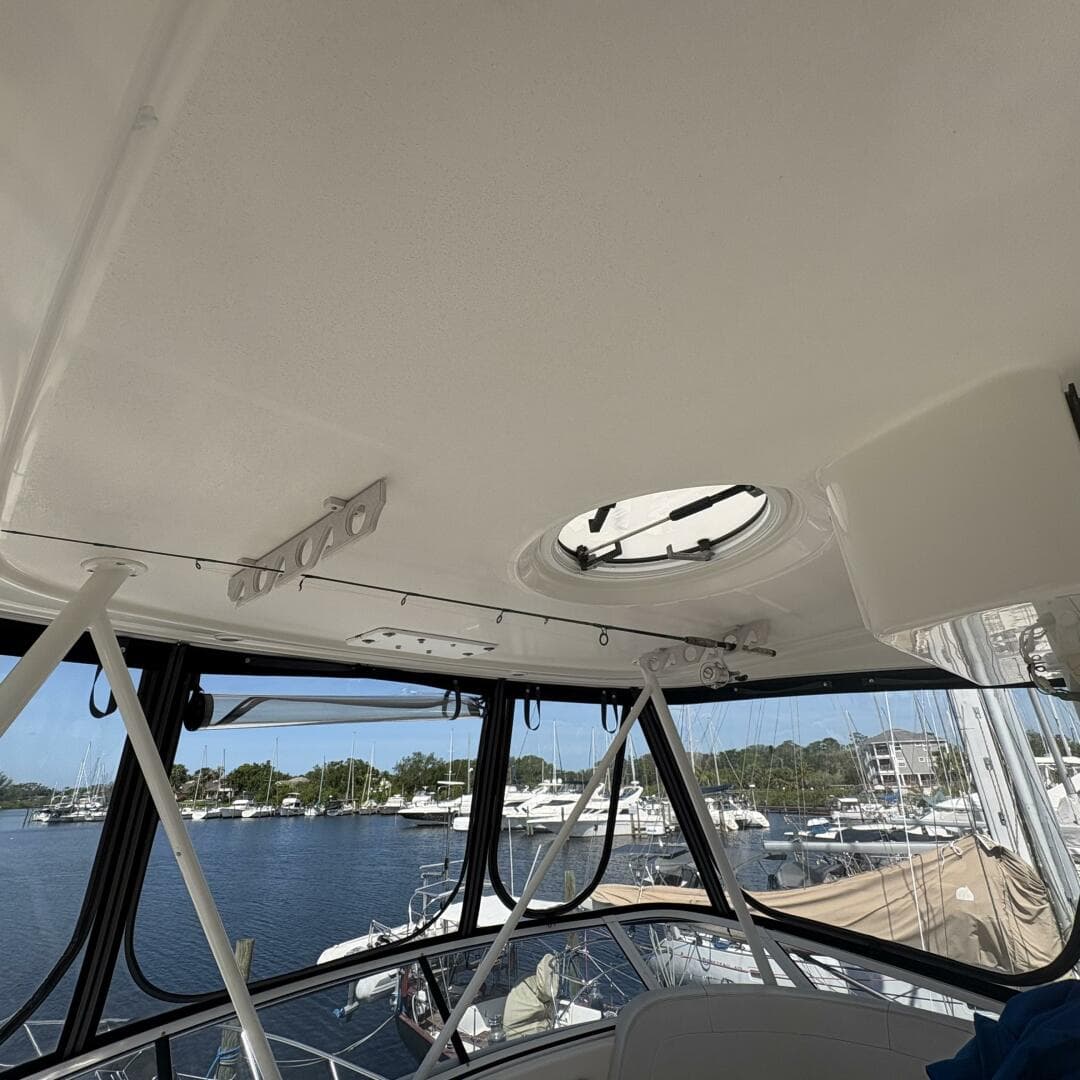 2001 Silverton 42 Convertible — photo 94