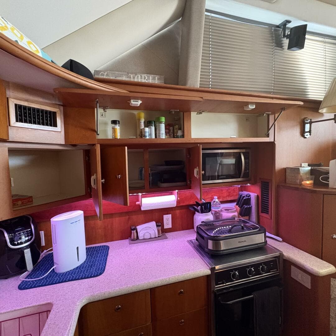 2001 Silverton 42 Convertible — photo 83