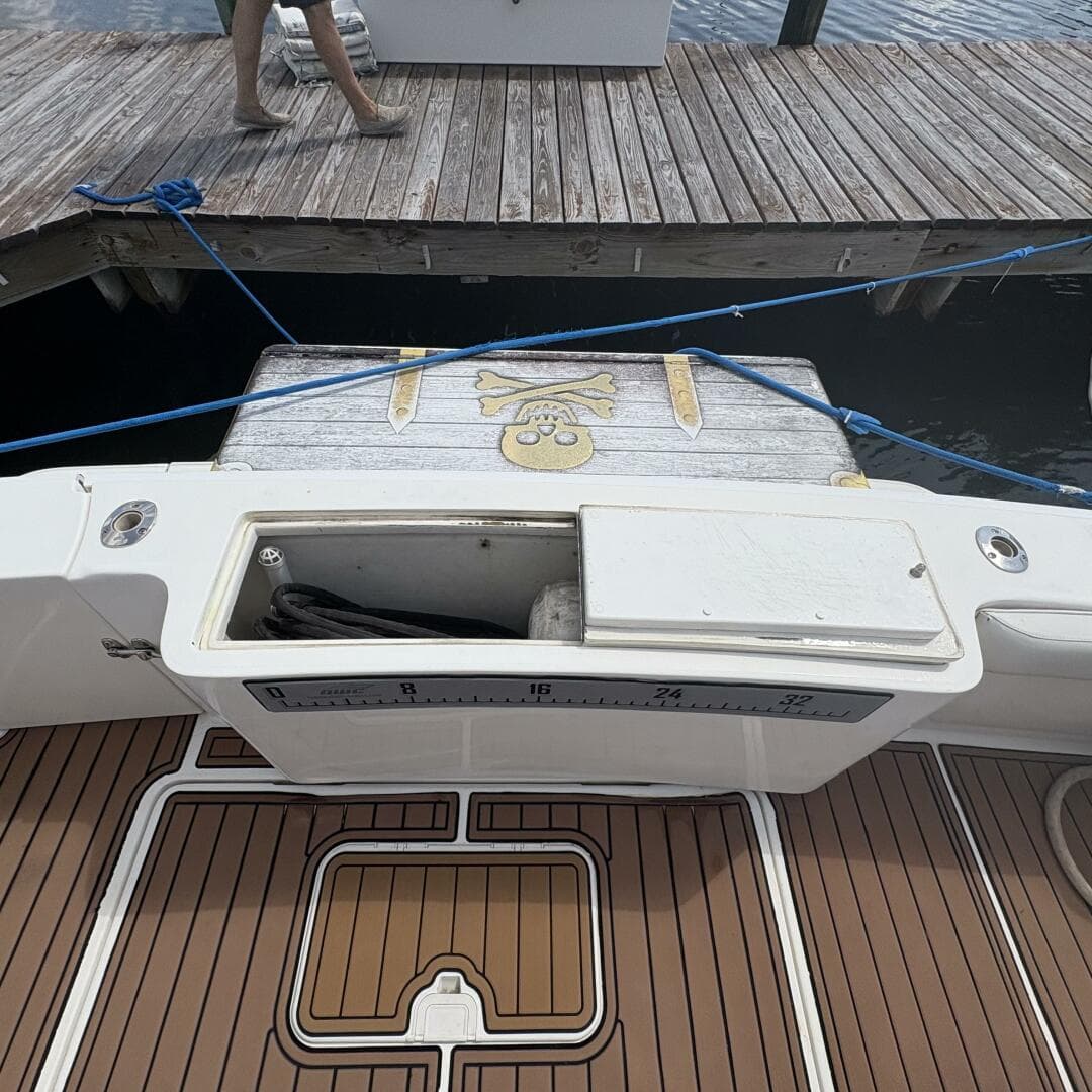 2001 Silverton 42 Convertible — photo 13