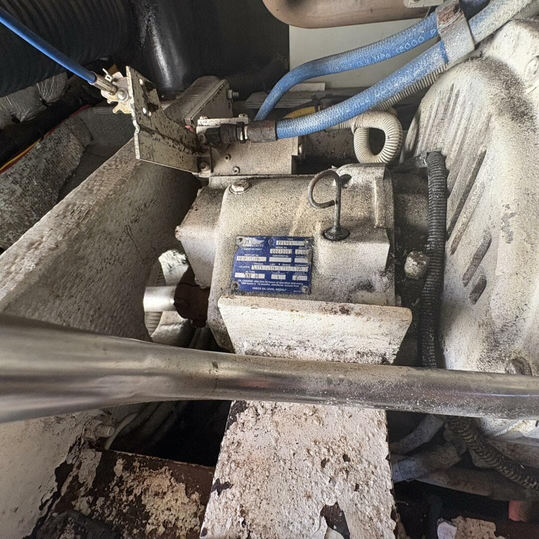 2001 Silverton 42 Convertible — photo 89