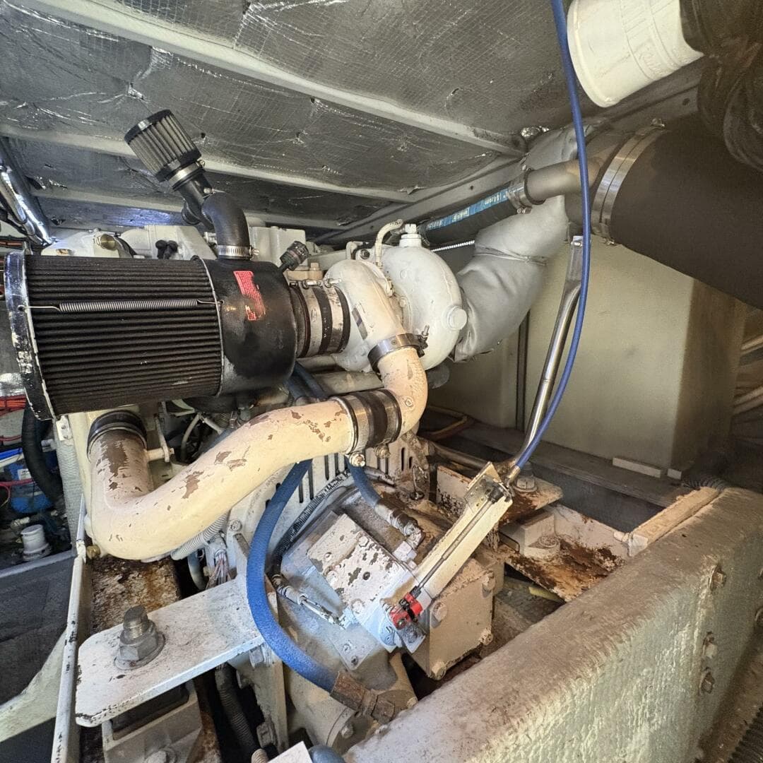 2001 Silverton 42 Convertible — photo 88