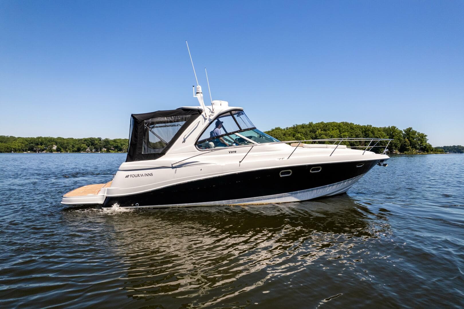 2008 Four Winns V378 — photo 19