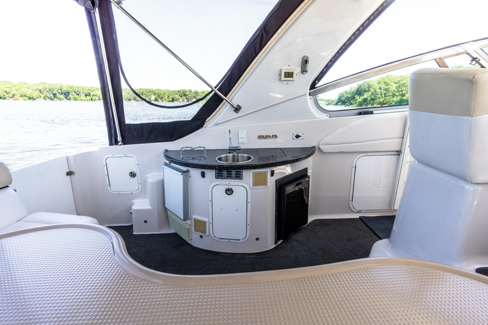 2008 Four Winns V378 — photo 29